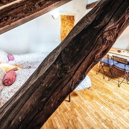 Loft Overlooking The Old Town . فيلتري المظهر الخارجي الصورة