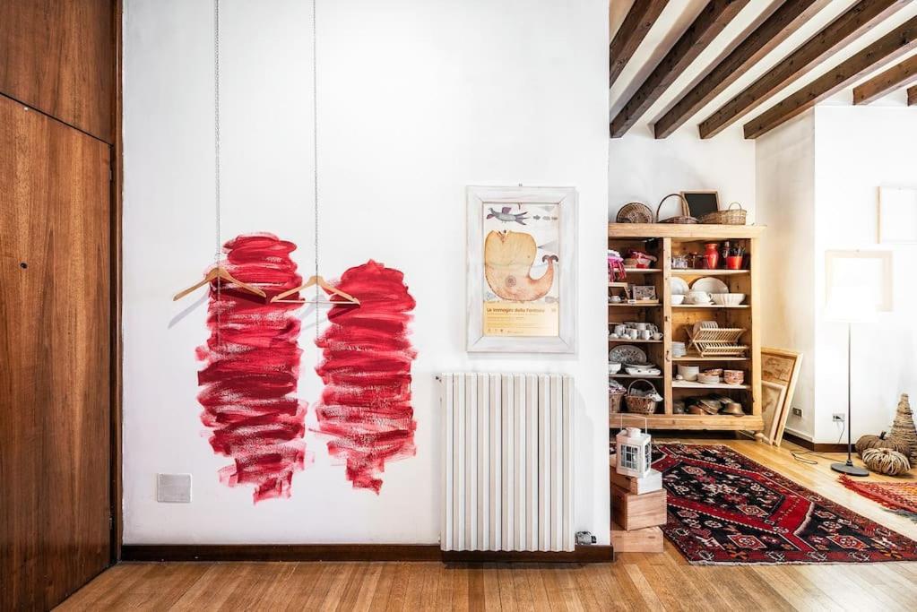 Loft Overlooking The Old Town . فيلتري المظهر الخارجي الصورة