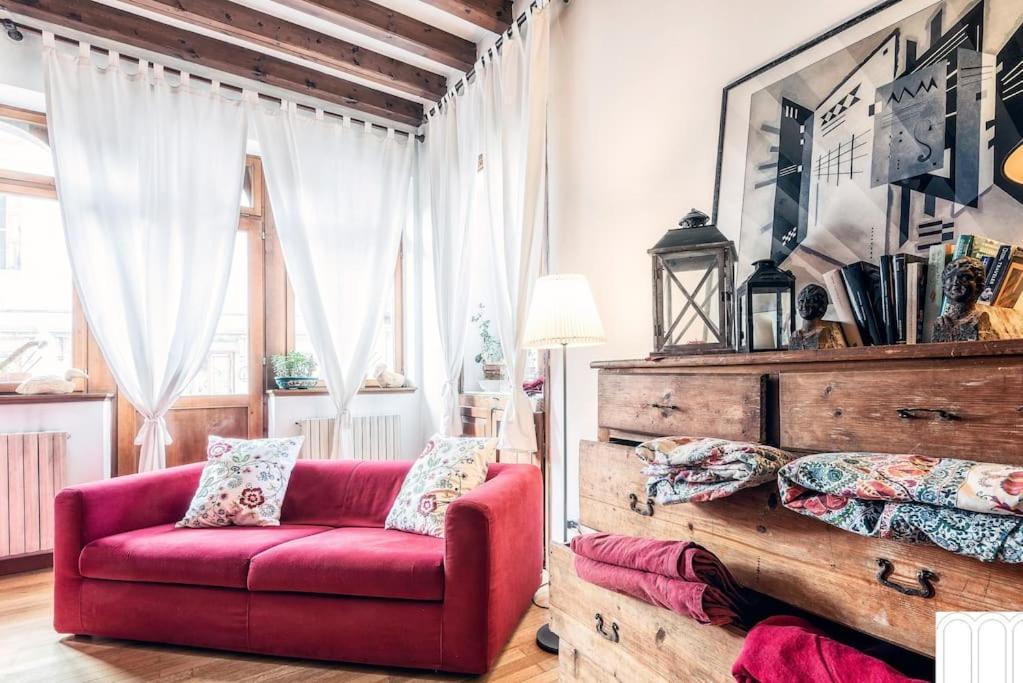 Loft Overlooking The Old Town . فيلتري المظهر الخارجي الصورة